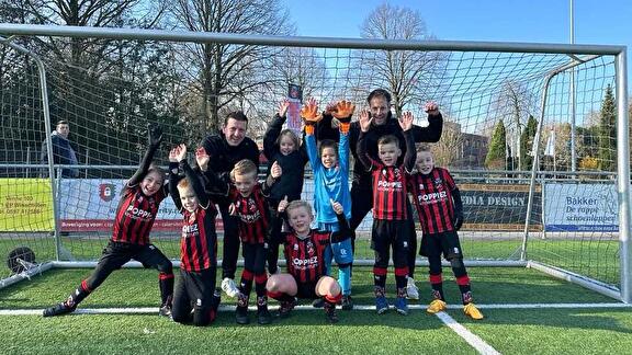 WVV JO8-2 IN DE WINNING MOOD