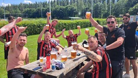 WVV ZONDAG PROMOVEERT NAAR DE 1E KLASSE 
