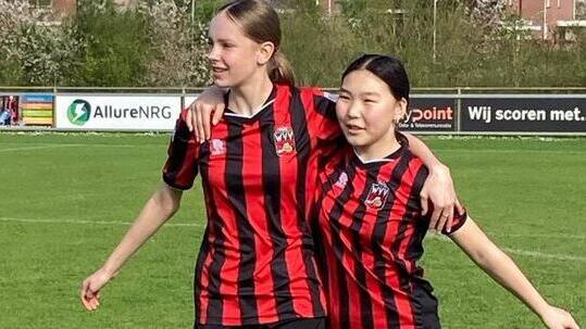 WVV MO15 ONDERUIT TEGEN DE KOPLOPER